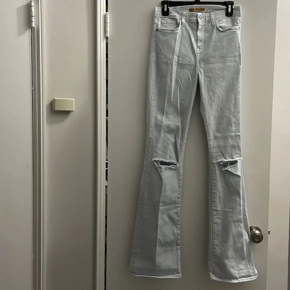 Rebecca Minkoff sunset flare midrise Jean in baby blue with distressed knee - Picture 1 of 11